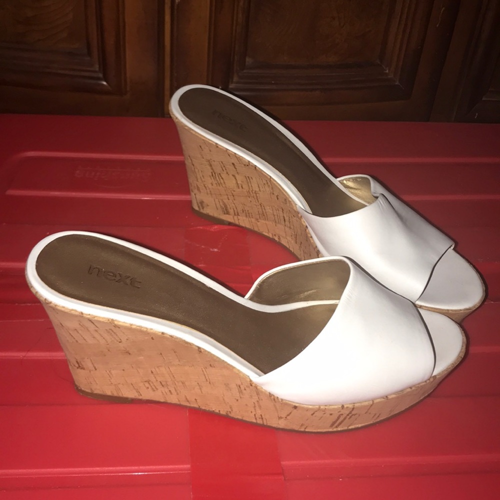Shoes - Picture 2 of 4